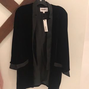 NWT BB Dakota black velvet jacket blazer
